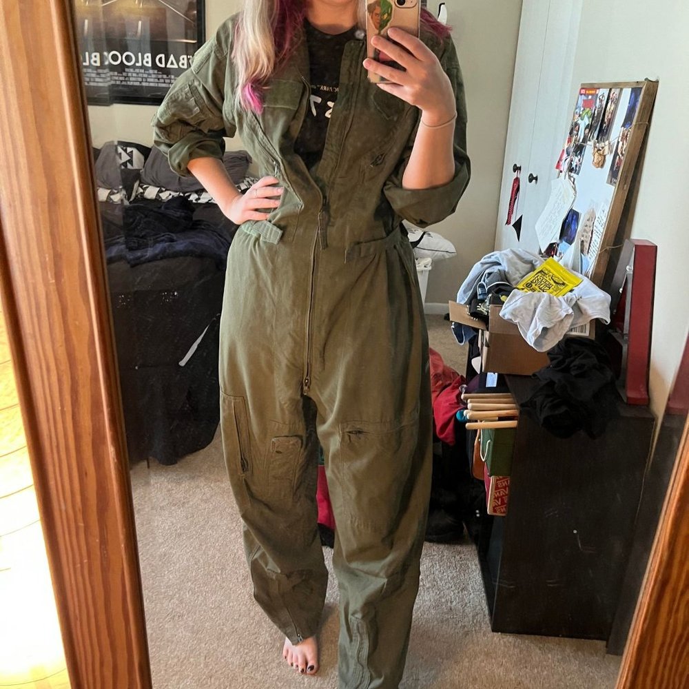 US MILITARY Sage Green Flyers Coveralls CWU-27/P Flight Suit 42R